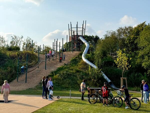 Bild vergrößern: Hansespielplatz Korbach Ansicht